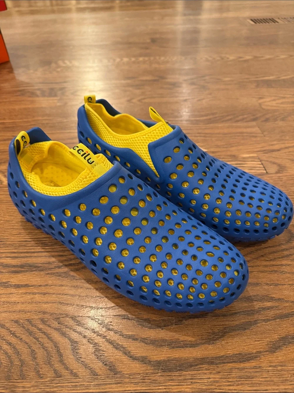 Ccilu Men's Slip On Shoes blue and yellow